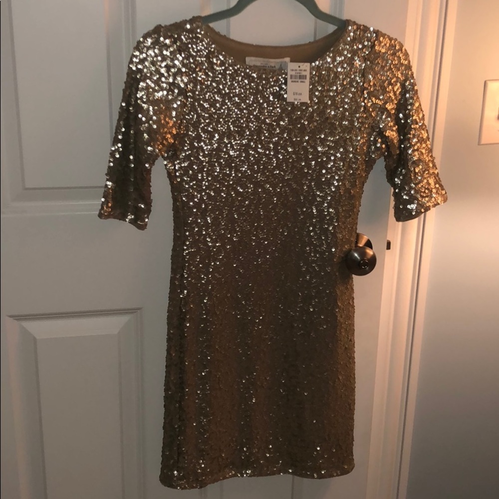 Abercrombie & Fitch Gold Sequin Dress- NEW W/ TAGS